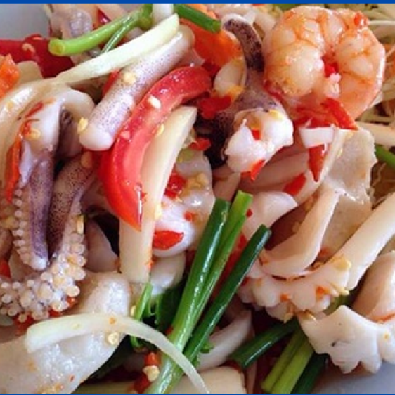 Gỏi mực chua cay