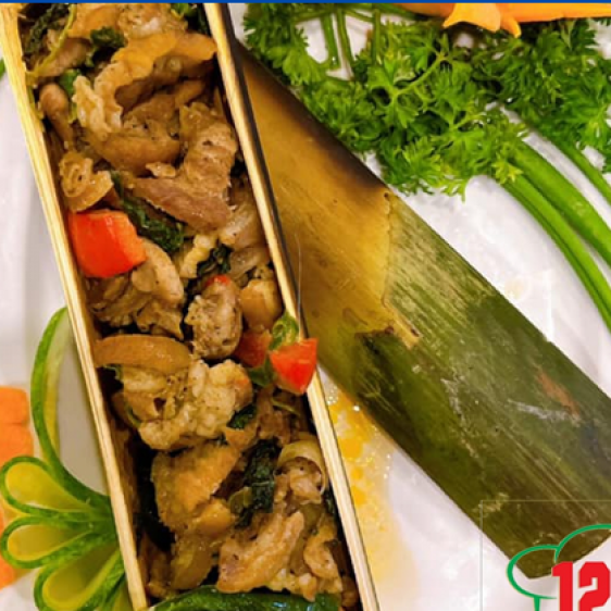 Bò nướng ống tre